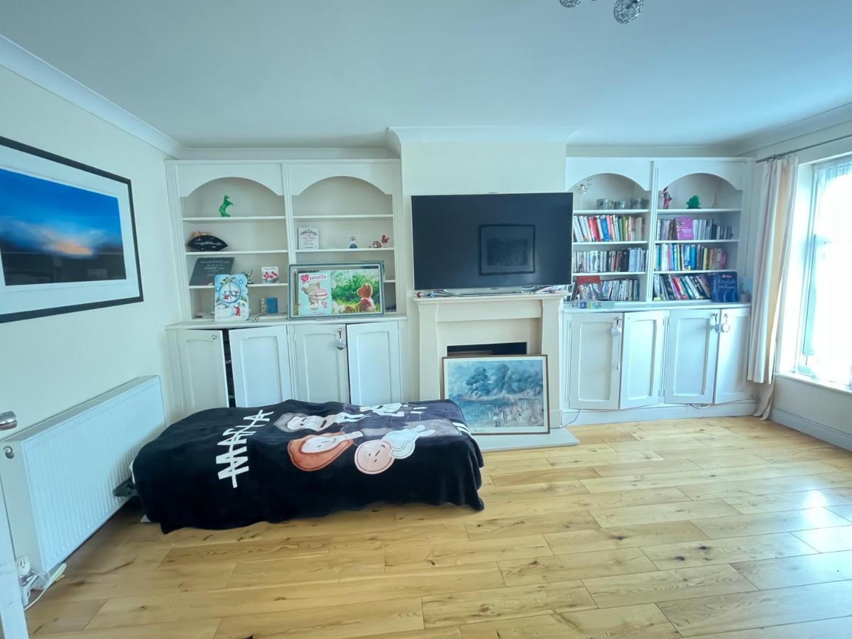 Rooms Close To Wimbledon Tennis ลอนดอน ภายนอก รูปภาพ